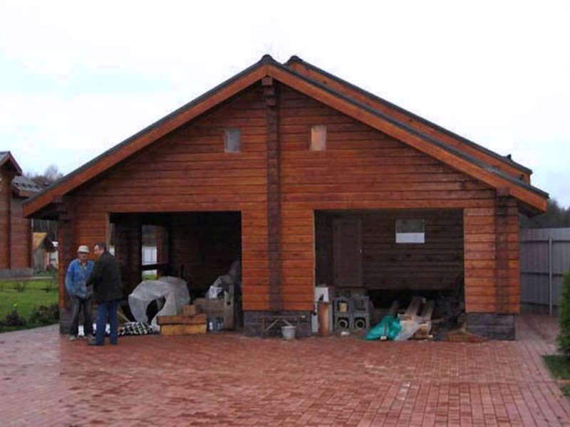 Дом из бруса с гаражом